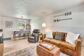 Cozy Meyers Lake Townhome Near Hall of Fame!
